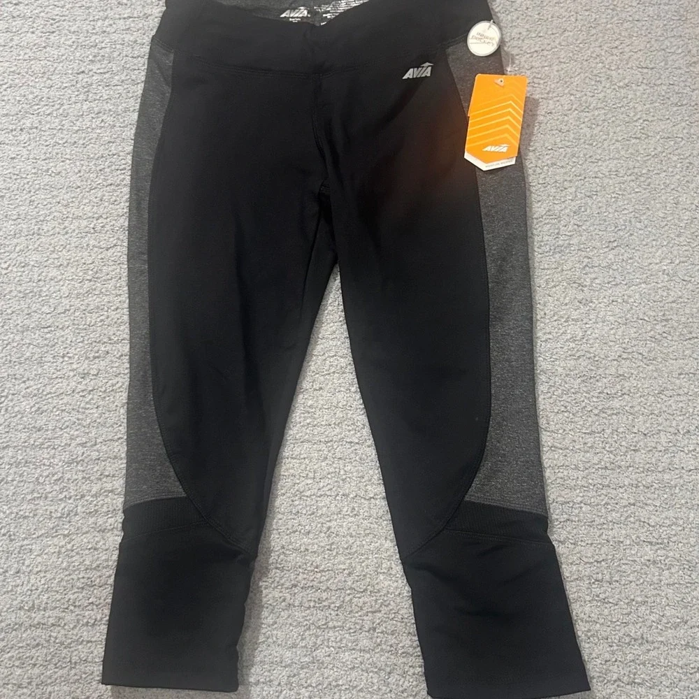 Avia Capri Leggings Crunchtime XS Black Grey Activewear Yoga RH5W840